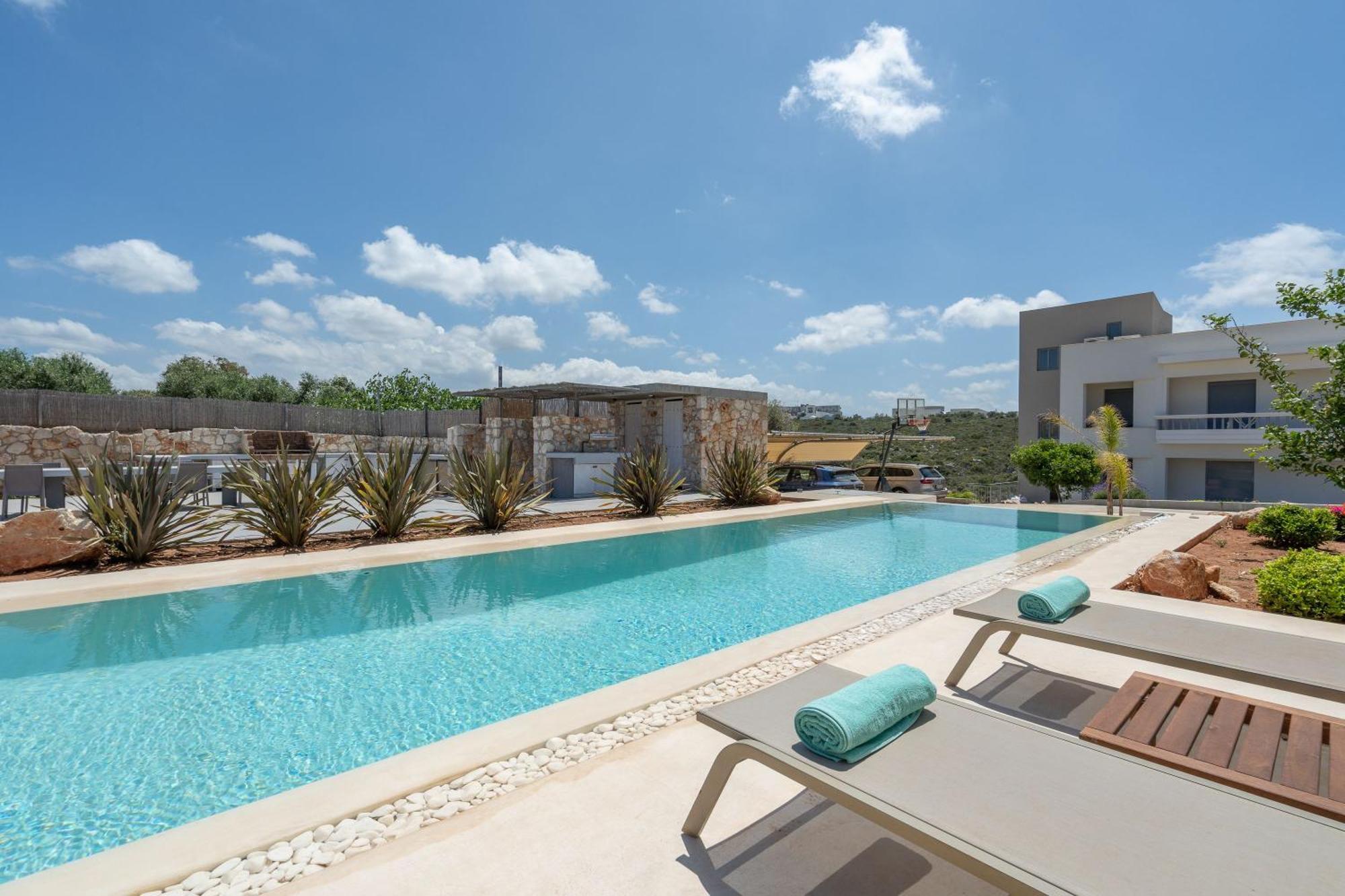 Apartamento Le Mont Blanc - With Shared Pool Kounoupidhianá Exterior foto